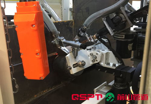 上海前山管道埃及大型儲罐自動焊機(jī)成功裝車發(fā)貨，展現(xiàn)中國制造硬實(shí)力